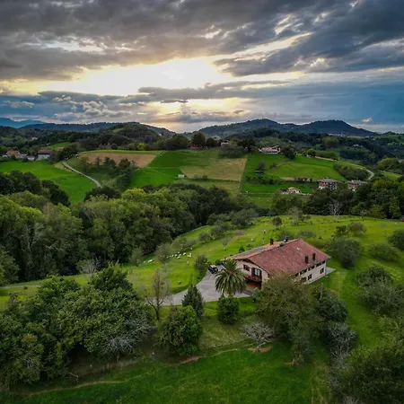 Agroturismo Erretegi Haundi-2